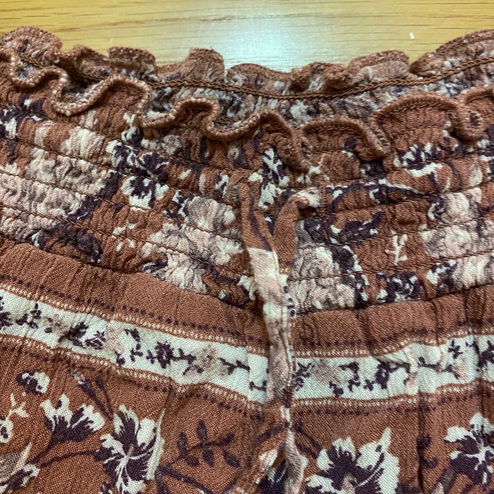 Flower Patterned Soft Shorts - Picture 3 of 7